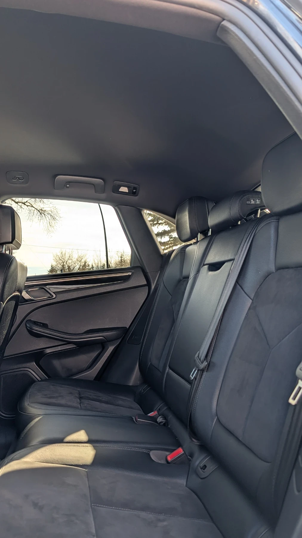 Porsche Macan MACAN S * ПОДГРЕВ* KEYLESS* CARFAX , снимка 9 - Автомобили и джипове - 55087717