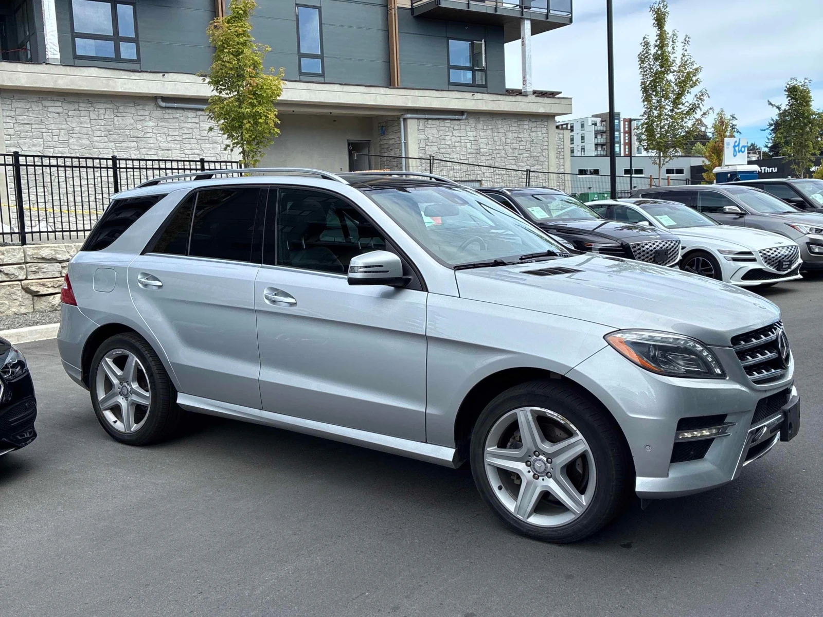 Mercedes-Benz ML 350 * BlueTEC * CARFAX * ОПЦИЯ ЗА ФИНАНСИРАНЕ , снимка 3 - Автомобили и джипове - 55850122