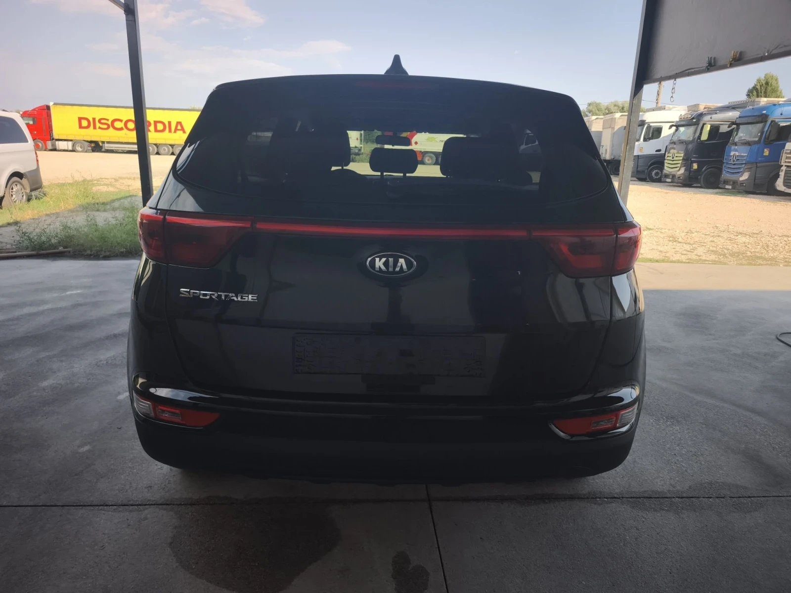 Kia Sportage 2.4 LX, снимка 5 - Автомобили и джипове - 55989718