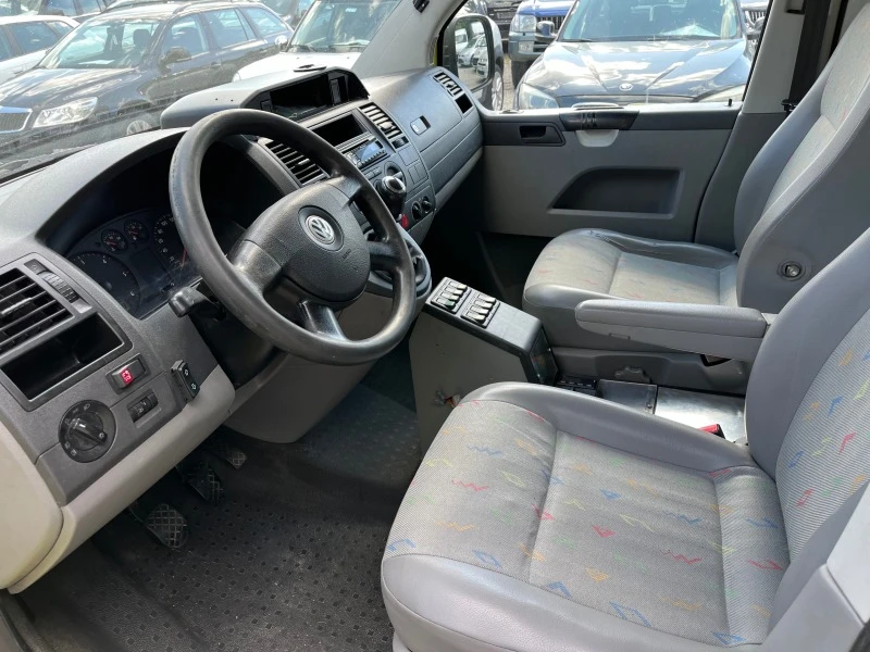 VW Transporter 2.5TDI  4x4, снимка 12 - Бусове и автобуси - 45933707