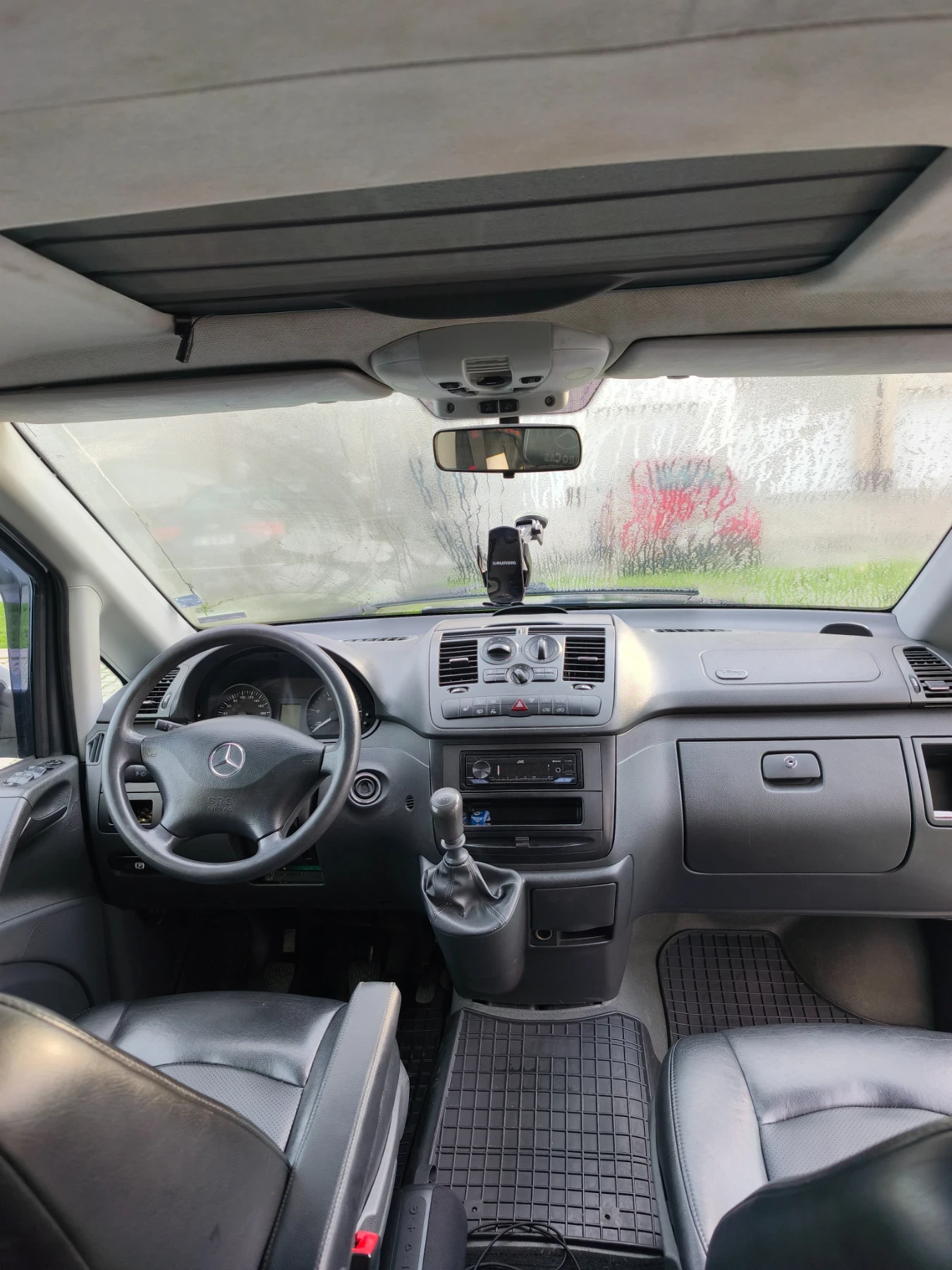 Mercedes-Benz Vito 113 - изображение 10