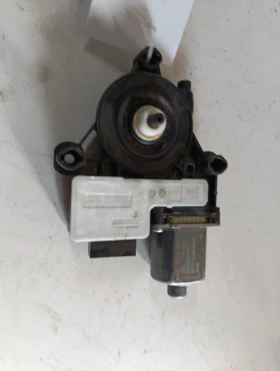 ����� �� �������� �� ��.������� �� ����� ����  5Q0959811 Audi A3