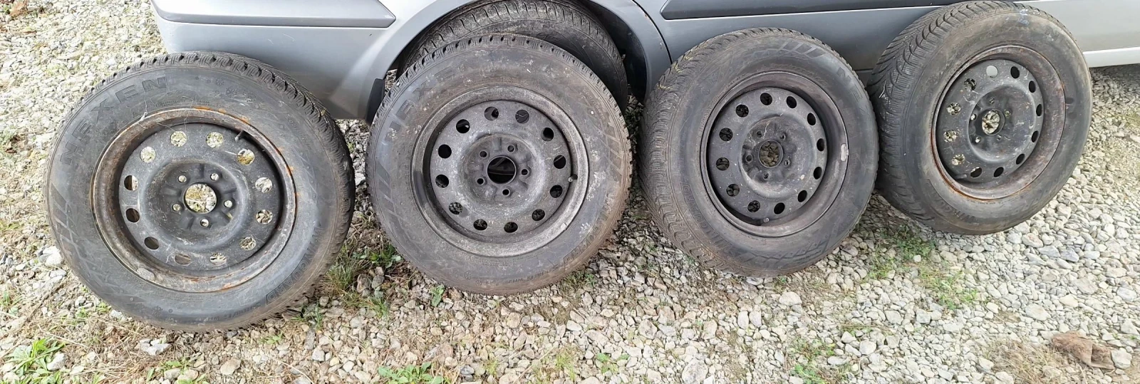 Гуми с джанти Nexen 205/65R15, снимка 5 - Гуми и джанти - 54167635