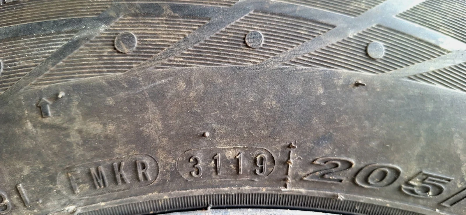 Гуми с джанти Nexen 205/65R15, снимка 8 - Гуми и джанти - 54167635