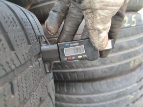 Гуми Зимни 225/60R17, снимка 5 - Гуми и джанти - 47409334