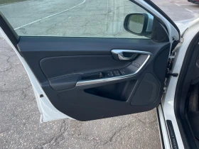 Volvo V60 R-Design, снимка 9