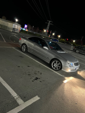 Mercedes-Benz CLK 270 CDI, снимка 3 - Автомобили и джипове - 45878427