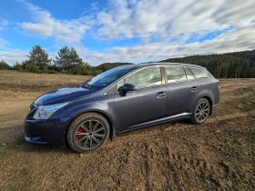 Toyota Avensis 2.2 D-4D - 6300 € / 12321.73 лв. - 82521269 2