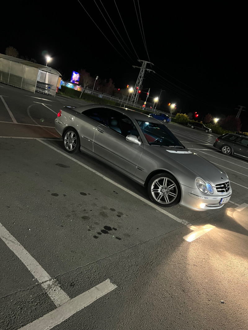 Mercedes-Benz CLK 270 CDI, снимка 3 - Автомобили и джипове - 46409823