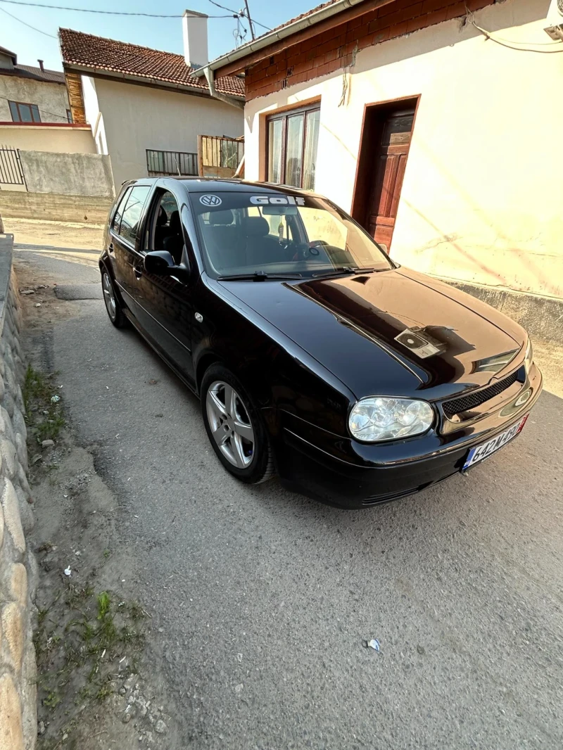 VW Golf, снимка 2 - Автомобили и джипове - 47379484