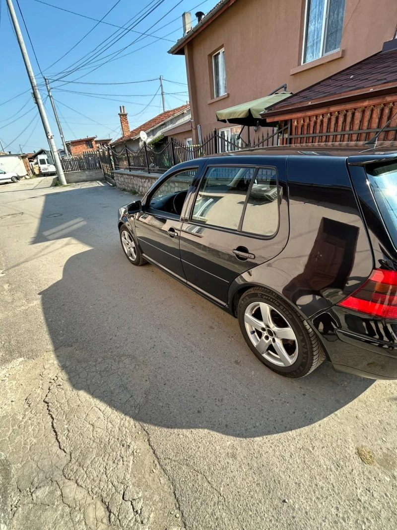 VW Golf, снимка 7 - Автомобили и джипове - 47379484