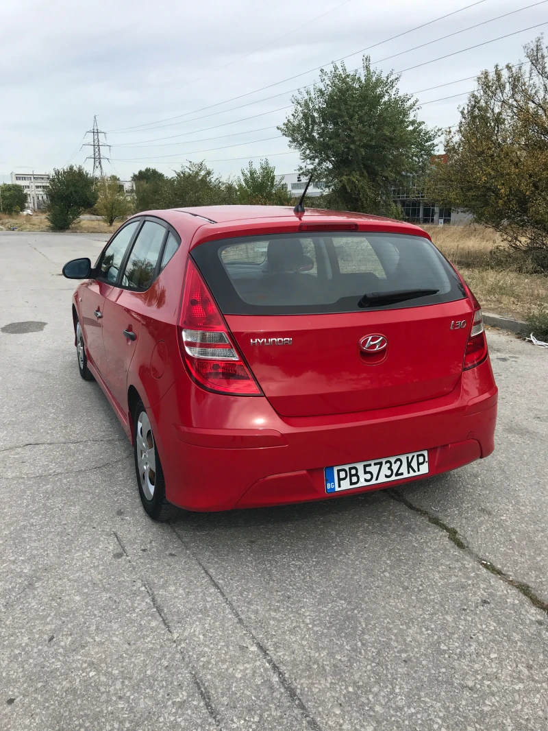 Hyundai I30, снимка 2 - Автомобили и джипове - 47595788