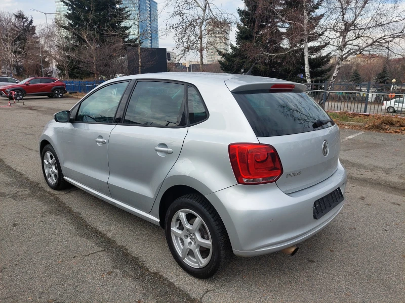 VW Polo 1, 4i 86ps СТАРИЯ МОТОР!!!, снимка 4 - Автомобили и джипове - 48836387