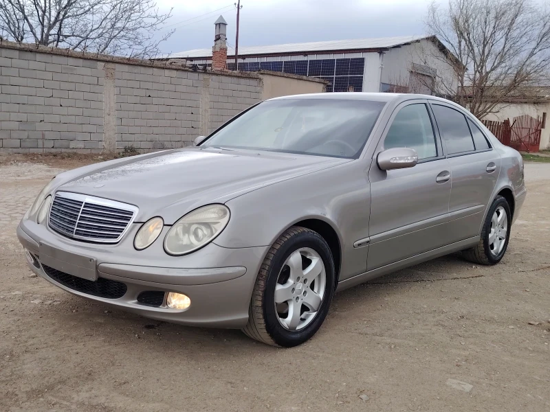 Mercedes-Benz E 220 2.2CDI, снимка 1 - Автомобили и джипове - 49464499