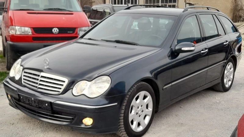 Mercedes-Benz C 220 FaceLift Кожа Автомат , снимка 8 - Автомобили и джипове - 49512328