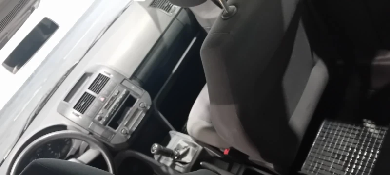 VW Polo 1.3, снимка 9 - Автомобили и джипове - 52250197