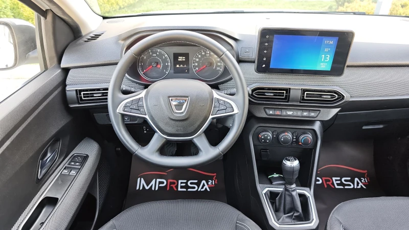 Dacia Sandero 1.0i GPL 101кс.Заводска газова уредба, всички екст, снимка 11 - Автомобили и джипове - 51359675