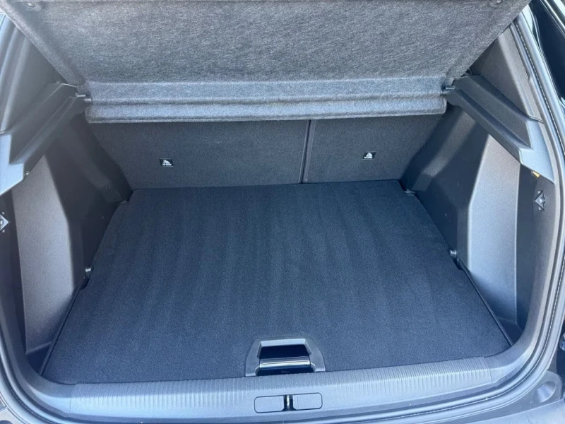 Peugeot 2008 ALLURE-PACK/136HP/FWD/DIGITAL/NAVI/360/HPUMP/686f, снимка 7 - Автомобили и джипове - 51542527