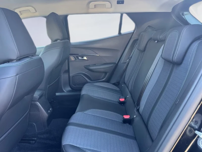 Peugeot 2008 ALLURE-PACK/136HP/FWD/DIGITAL/NAVI/360/HPUMP/686f, снимка 12 - Автомобили и джипове - 51542527