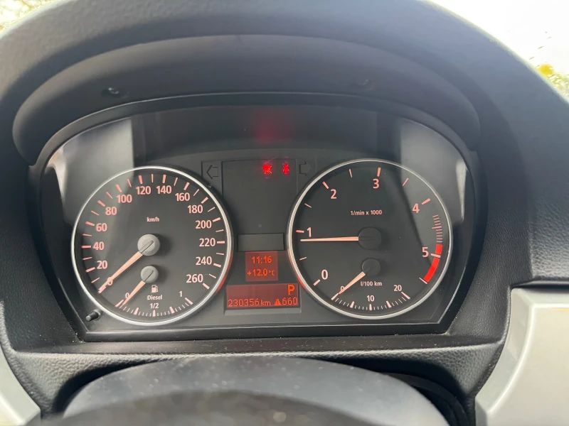 BMW 320 163hp Автоматик, снимка 11 - Автомобили и джипове - 52329937