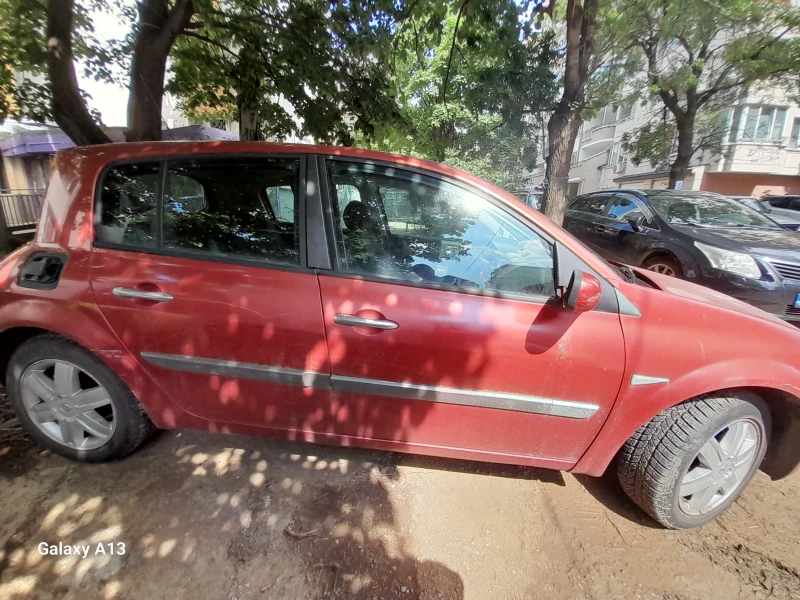 Renault Megane, снимка 2 - Автомобили и джипове - 52369291