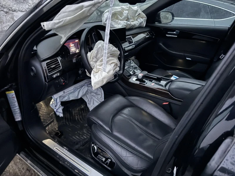 Audi A8 4.0 TFSI, снимка 7 - Автомобили и джипове - 53047949