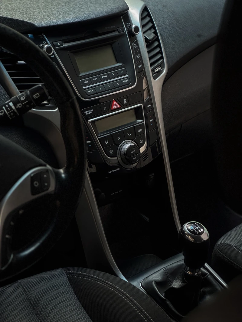 Hyundai I30, снимка 13 - Автомобили и джипове - 53104555