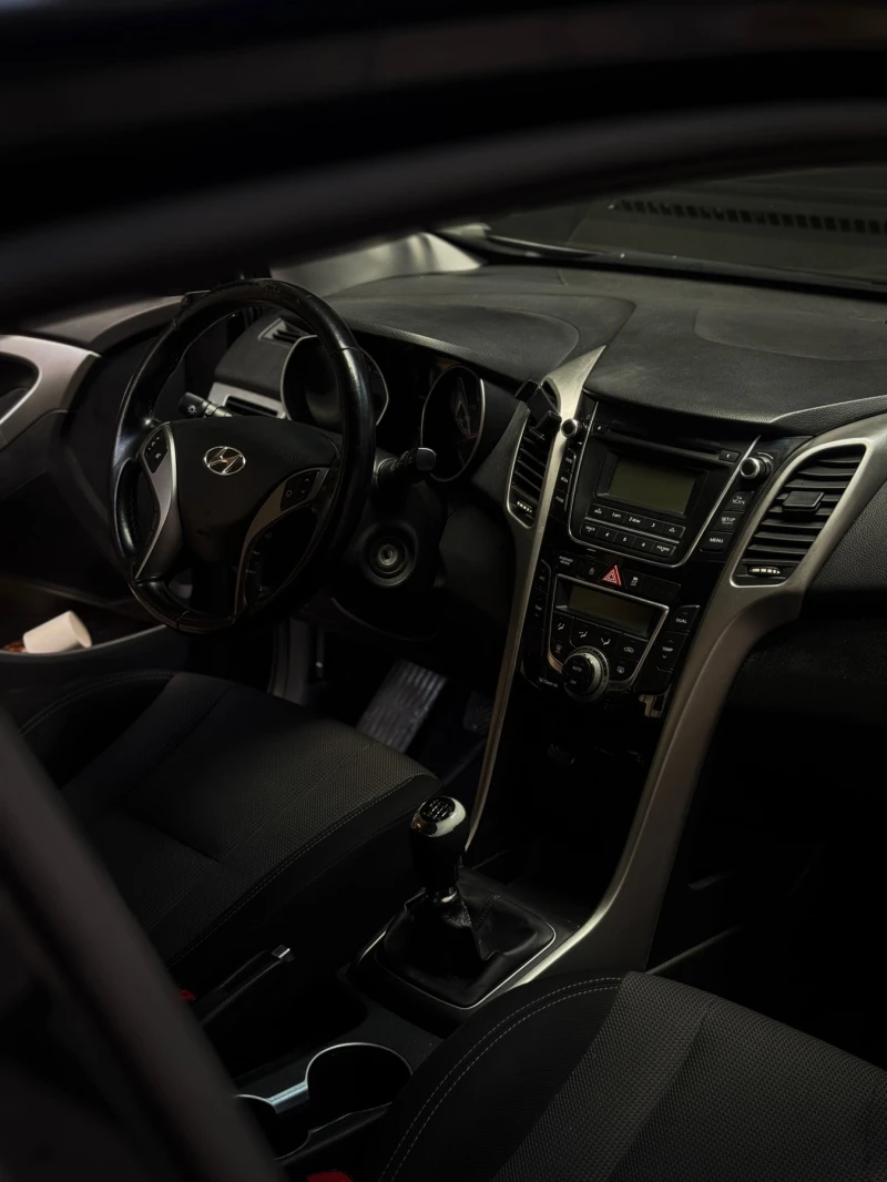 Hyundai I30, снимка 11 - Автомобили и джипове - 53104555