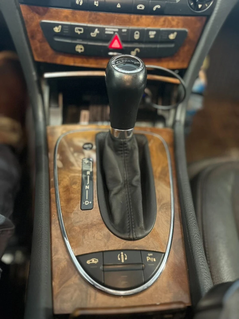 Mercedes-Benz E 320 320 224 k.c., снимка 12 - Автомобили и джипове - 53528416