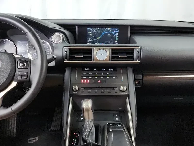 Lexus IS 300 * Navi* Keyless* Camera, снимка 7 - Автомобили и джипове - 55061152