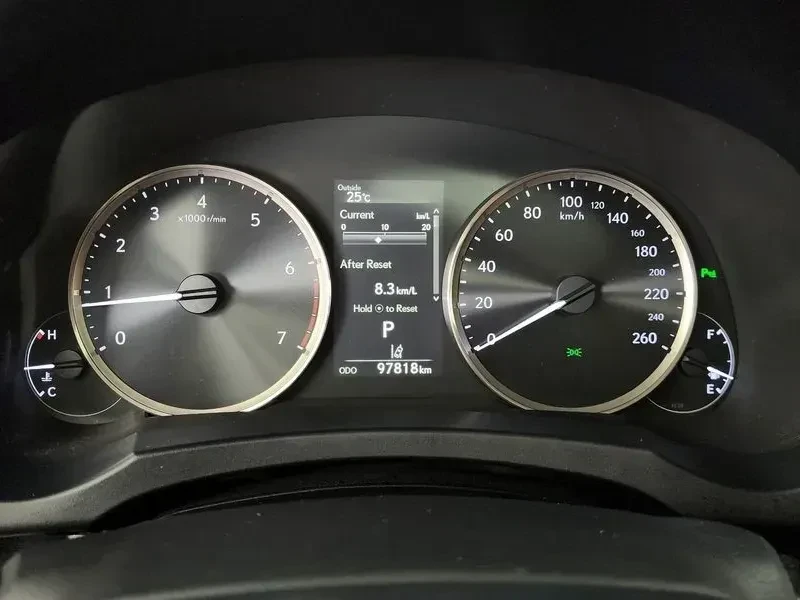 Lexus IS 300 * Navi* Keyless* Camera, снимка 12 - Автомобили и джипове - 55061152