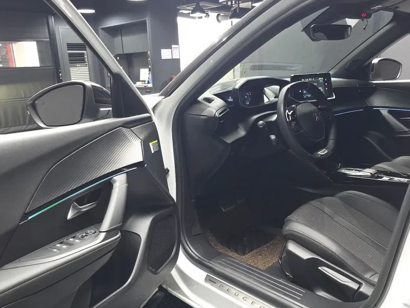 Peugeot 2008 EV GT - ���� 30% ����� | Mobile.bg � ����������� 10