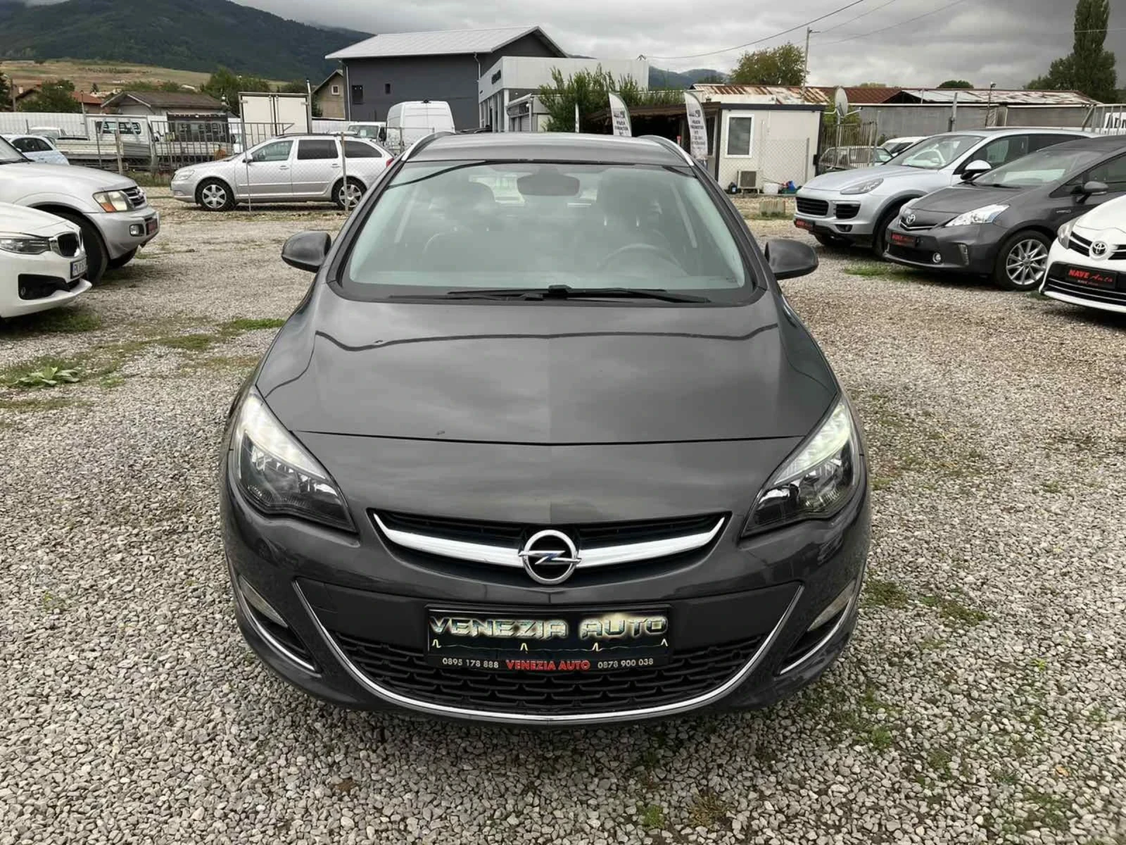 Opel Astra 1.6CDTI COSMO - изображение 2