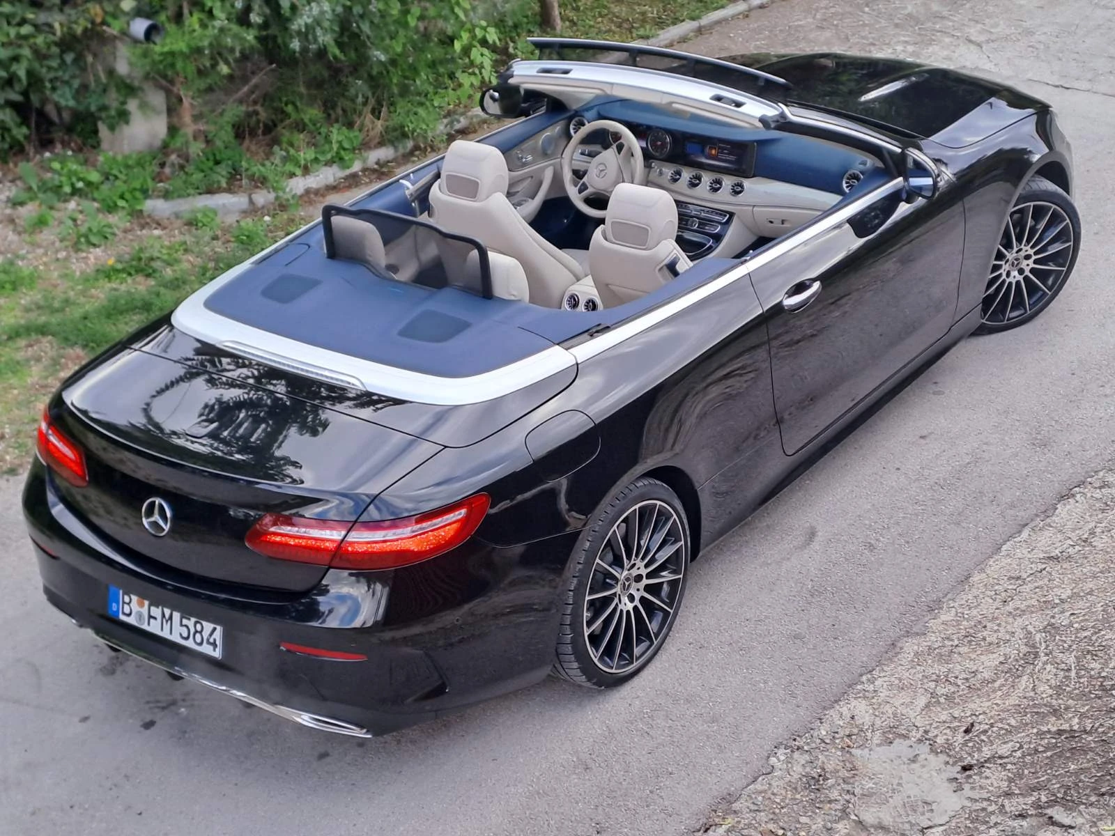 Mercedes-Benz E 400 CABRIO - изображение 4