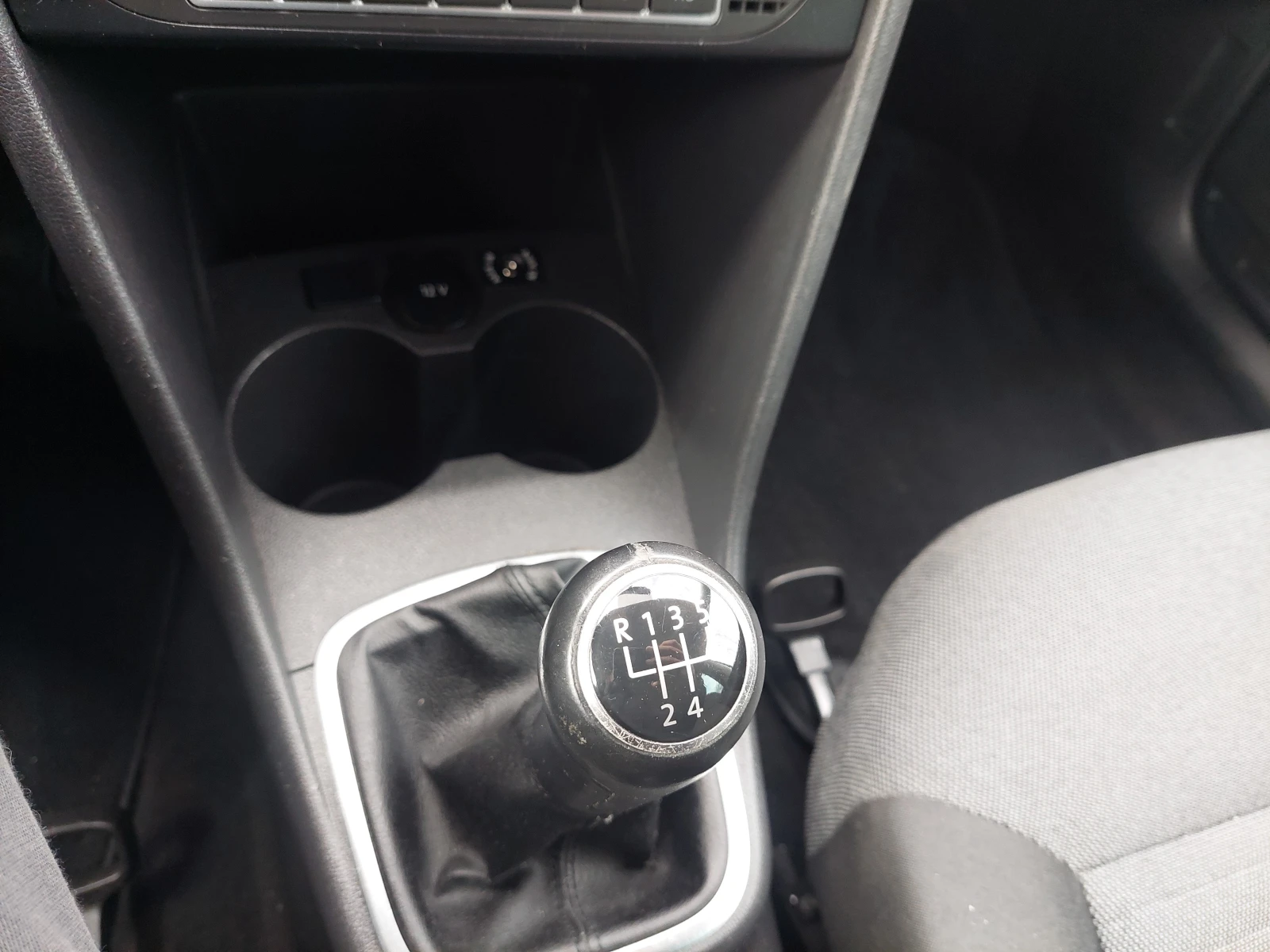 VW Polo 1, 4i 86ps  !!! | Mobile.bg   12