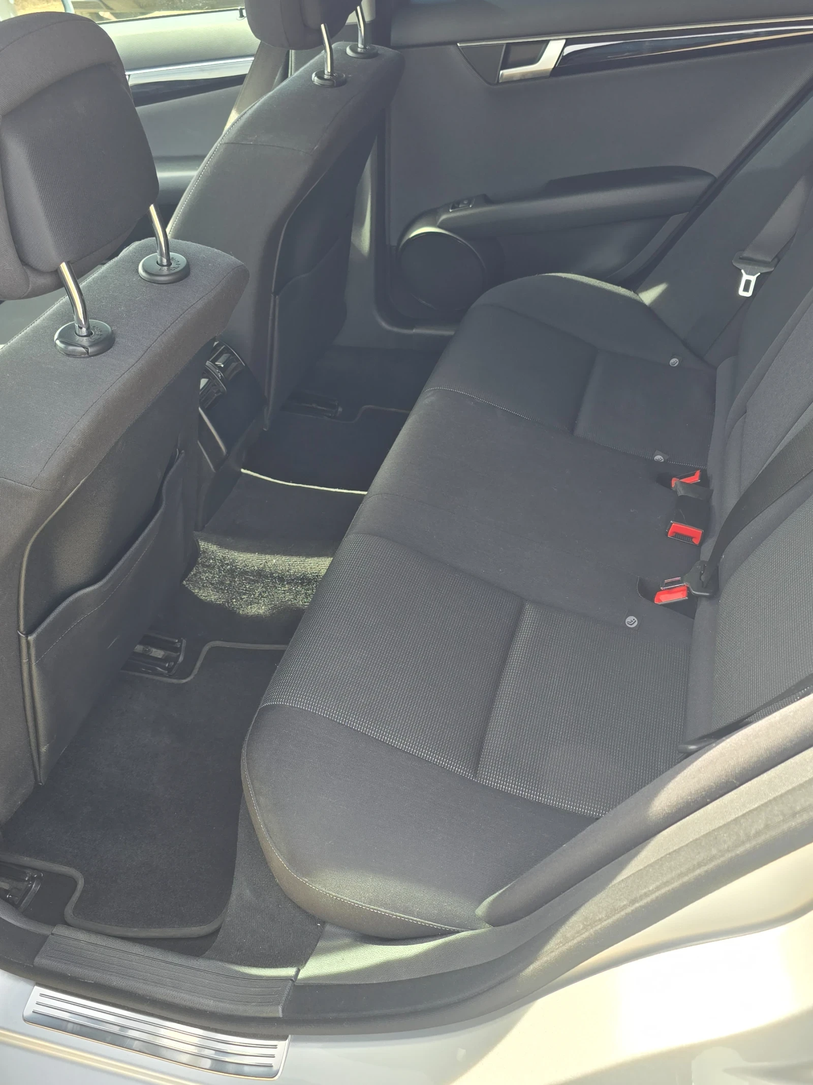 Mercedes-Benz C 200 CGI/184.   .  | Mobile.bg   11