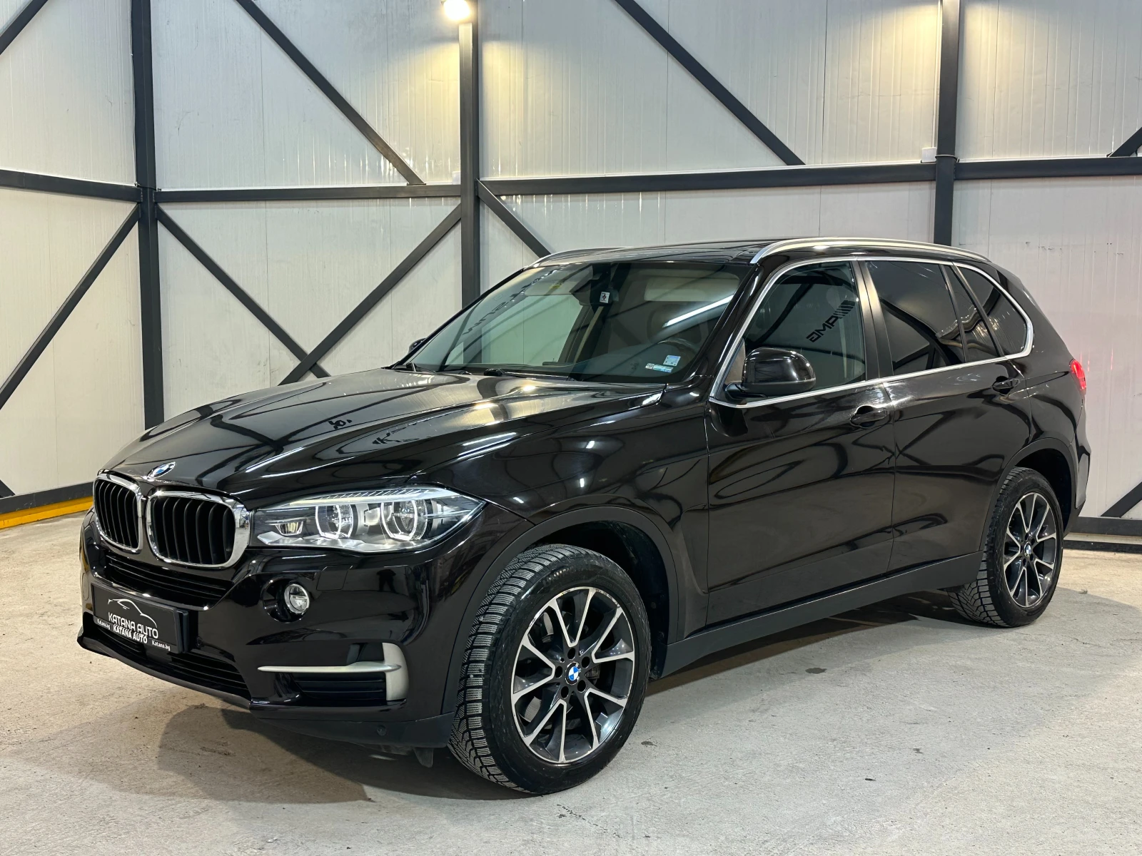 BMW X5 * 40d* ПОДГРЕВ* ПАНОРАМА* МЪРТВИ ТОЧКИ* 