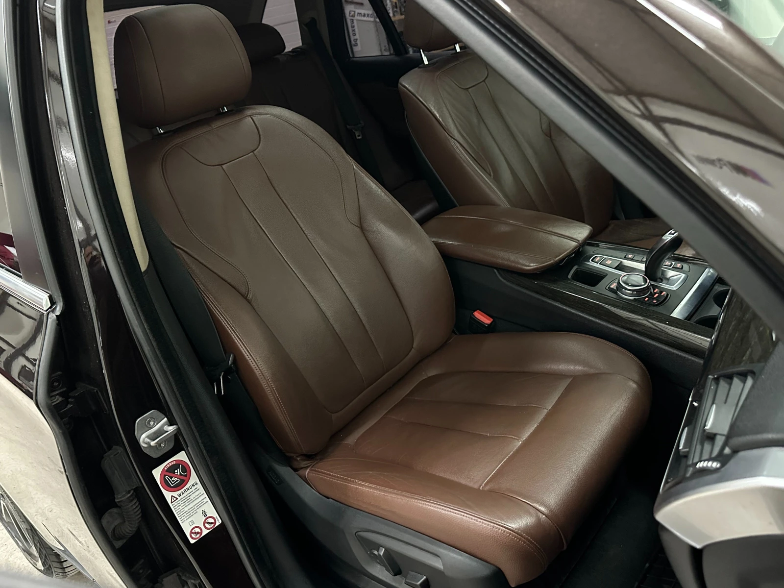 BMW X5 * 40d* ПОДГРЕВ* ПАНОРАМА* МЪРТВИ ТОЧКИ* , снимка 17 - Автомобили и джипове - 49577204