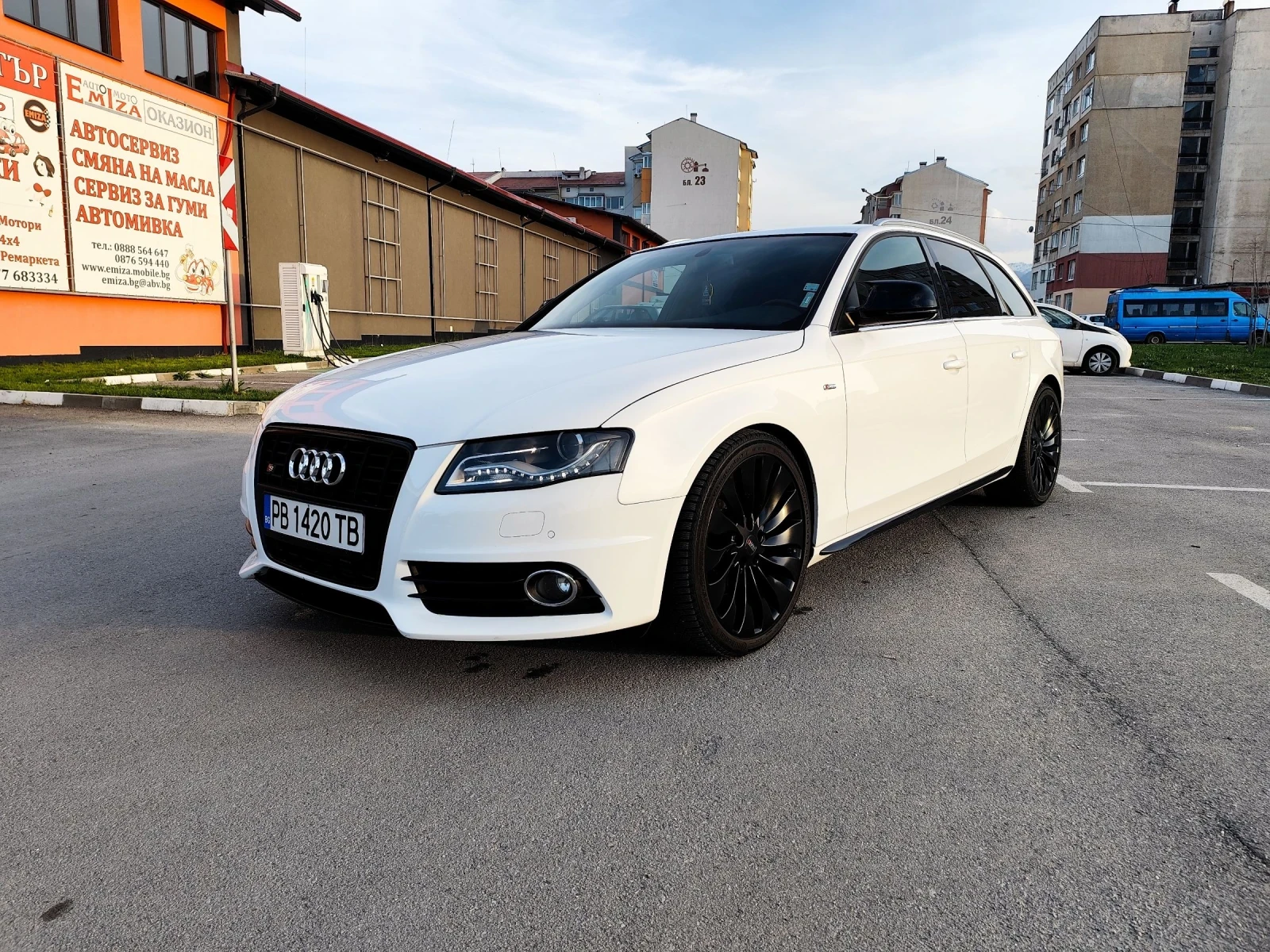 Audi A4 3.0tdi QUATTRO S-line - изображение 4