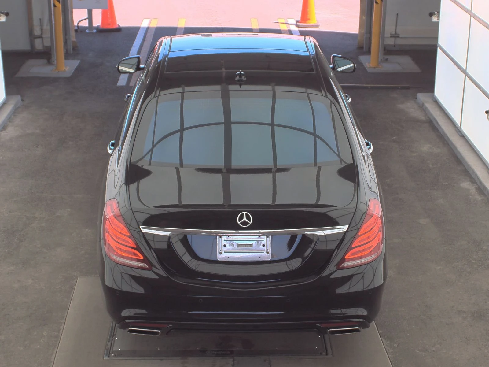Mercedes-Benz S 500 3TV* AMG* PACK* ДИСТРОНИК* ОБДУХВАНЕ* МАСАЖ* КАМЕР - изображение 8