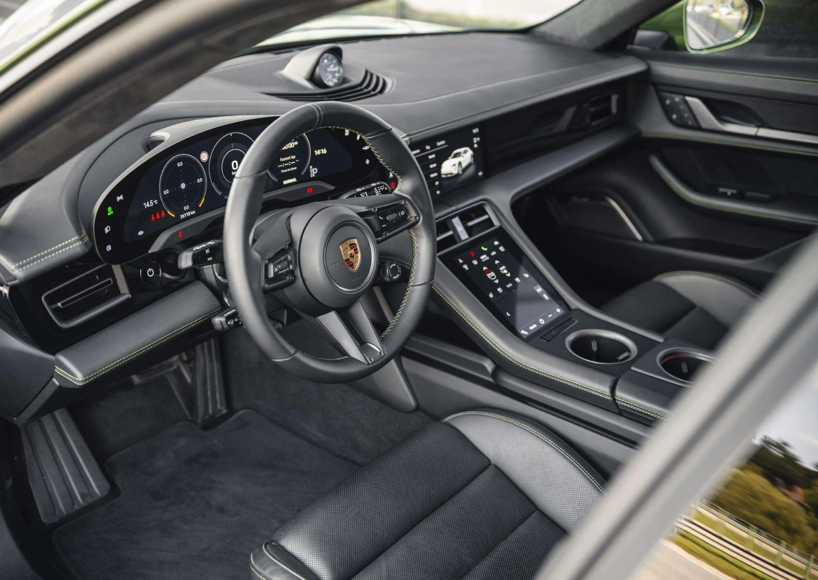 Porsche Taycan CrossTurismo 4 SportChrono - изображение 7