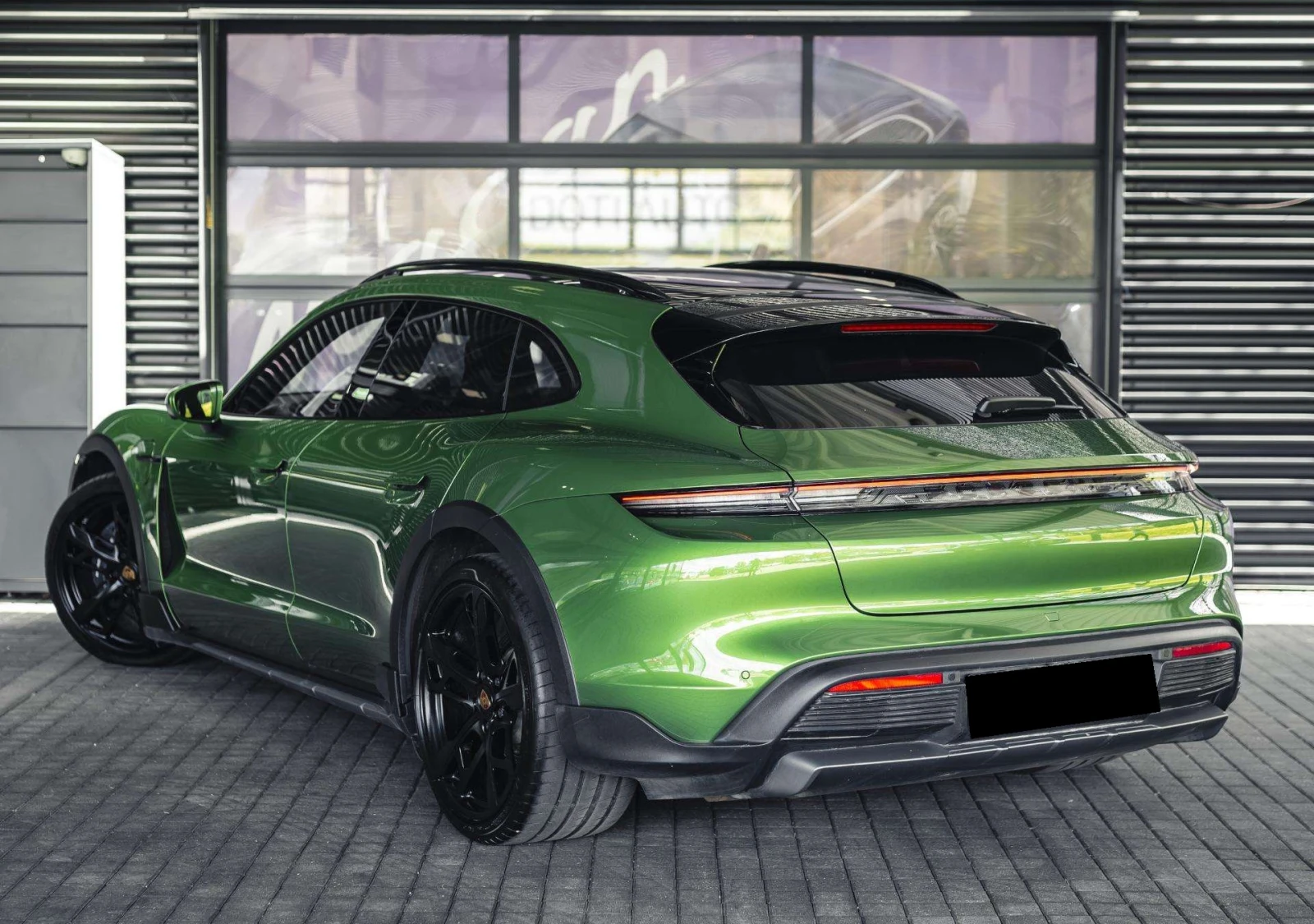 Porsche Taycan CrossTurismo 4 SportChrono - изображение 3