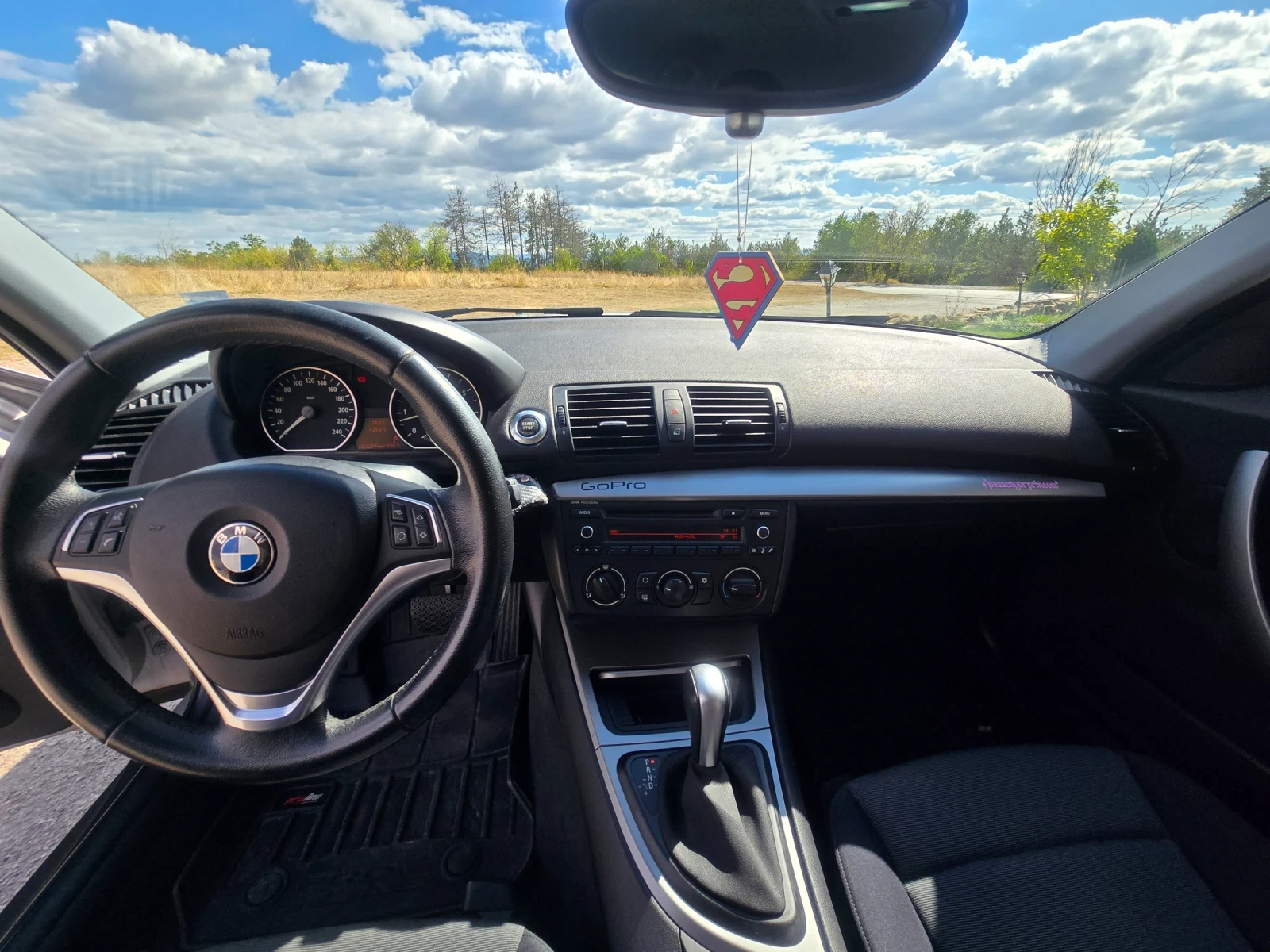 BMW 118  - изображение 8