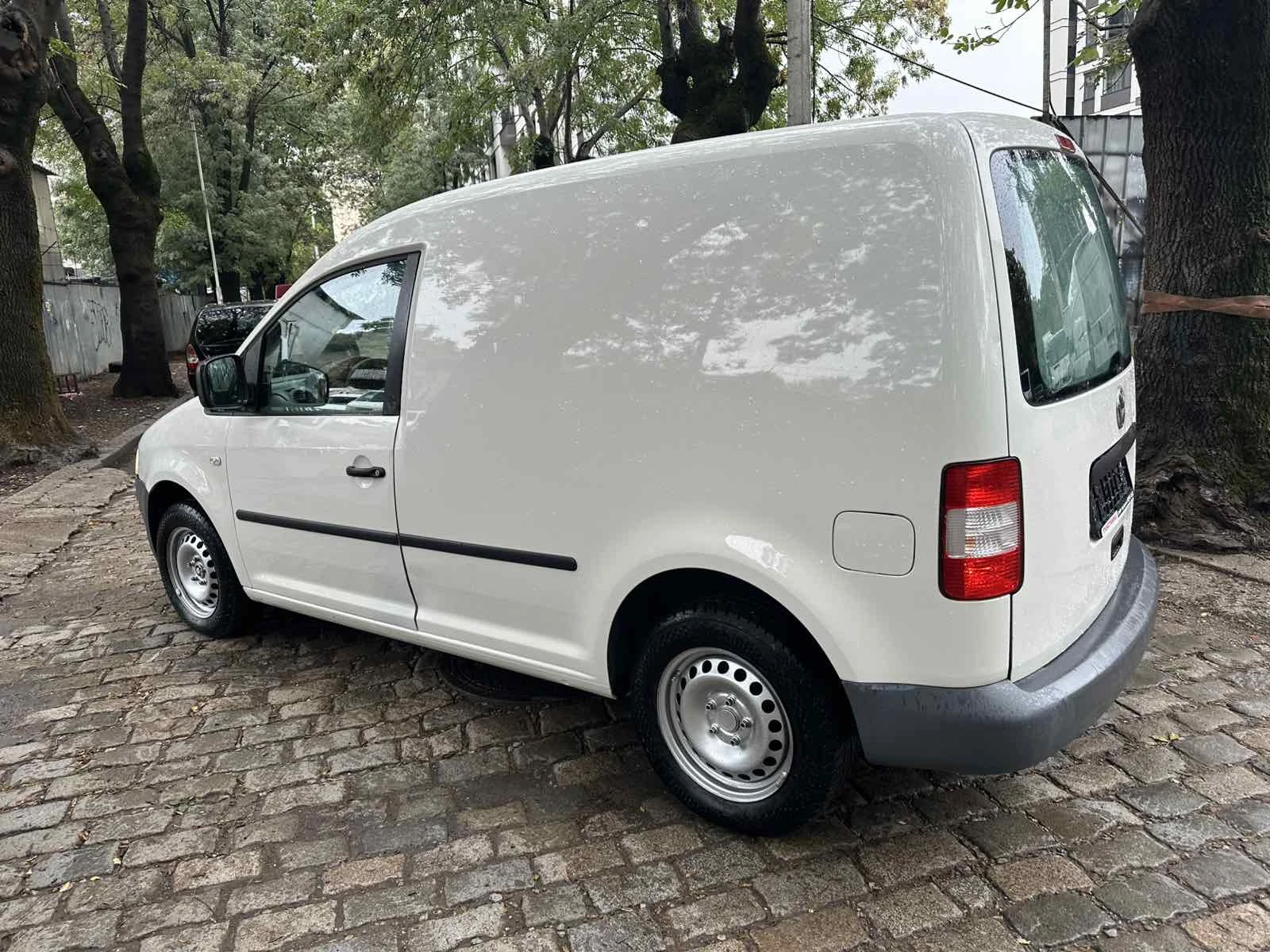 VW Caddy 2, 0  - изображение 6