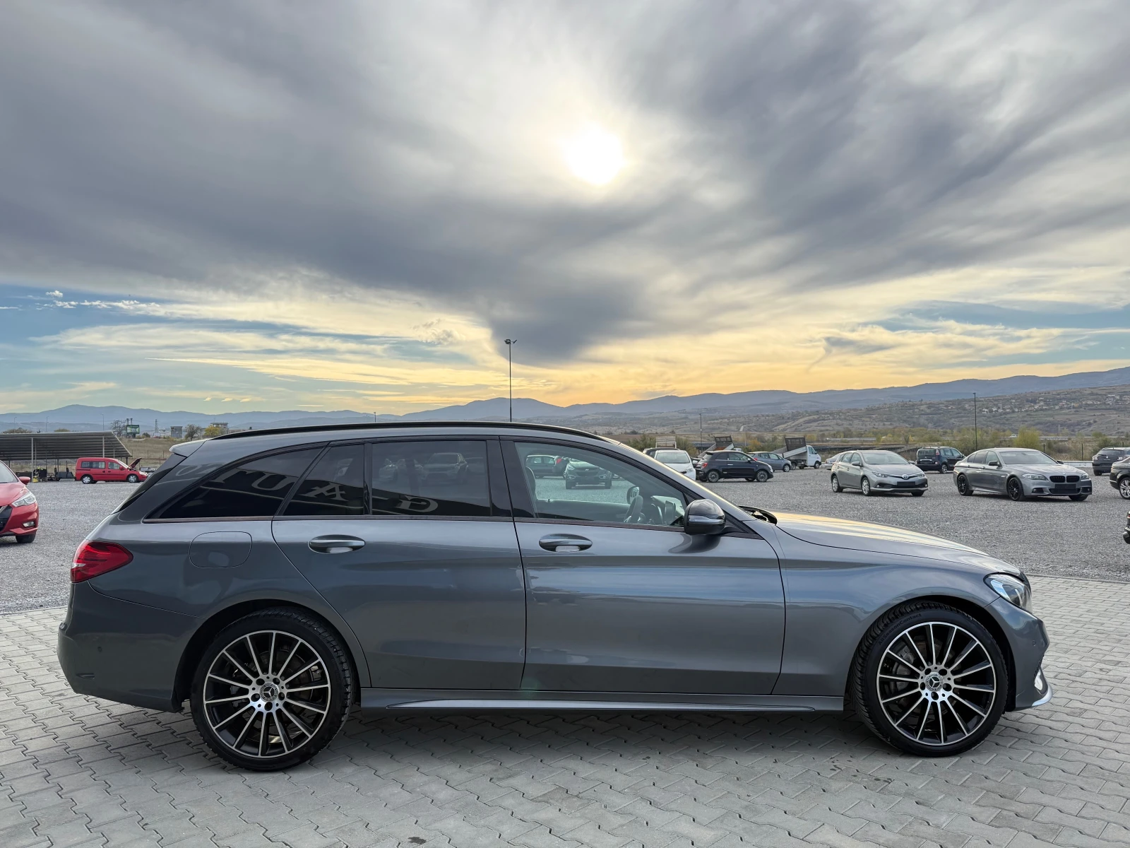 Mercedes-Benz C 220 2.2cdi AMG Собствен лизинг !!! - изображение 5