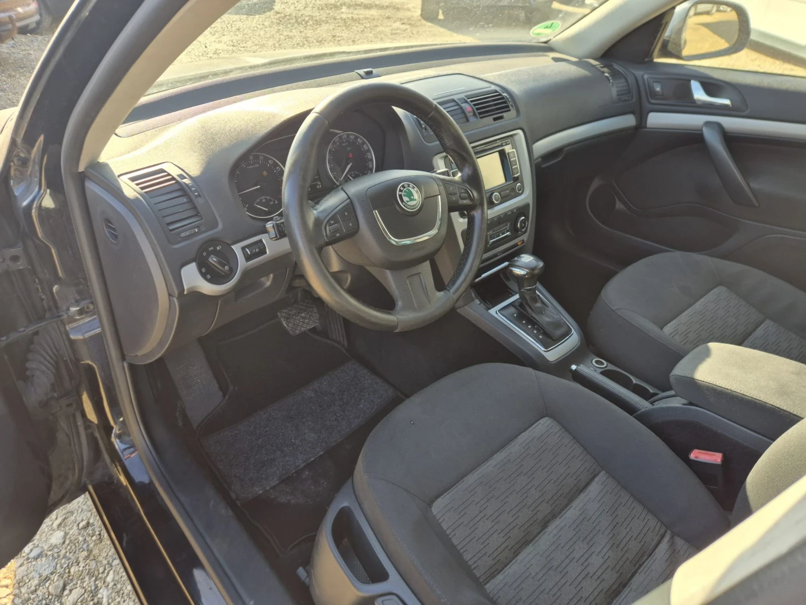 Skoda Octavia 1.6TDI AVTOMAT  EURO 5 - изображение 9