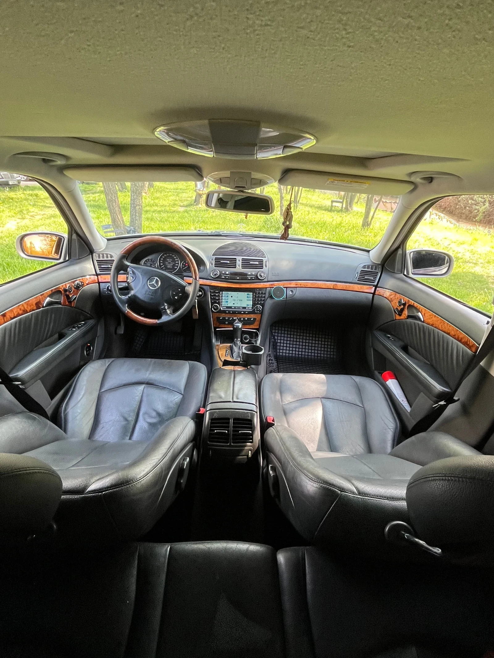 Mercedes-Benz E 320 320 224 k.c., снимка 10 - Автомобили и джипове - 54337674