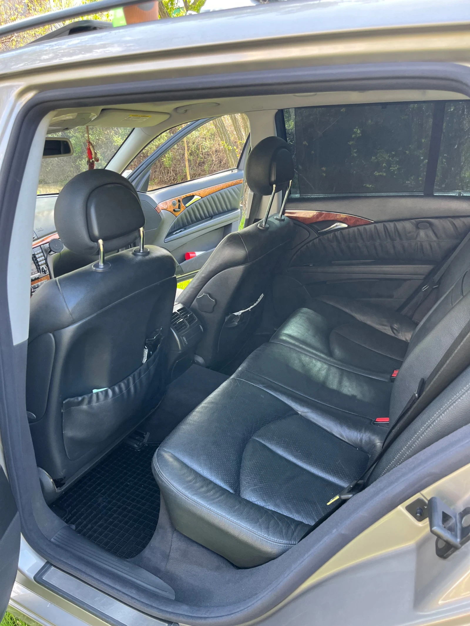 Mercedes-Benz E 320 320 224 k.c., снимка 9 - Автомобили и джипове - 54337674