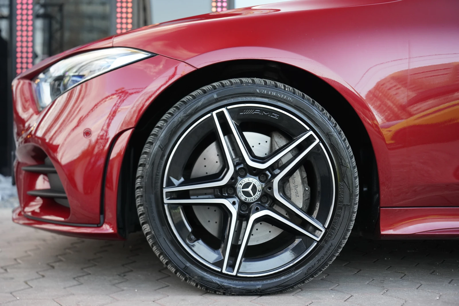 Mercedes-Benz CLS 400 d 4Matic AMG Line Night Package, снимка 14 - Автомобили и джипове - 53723892