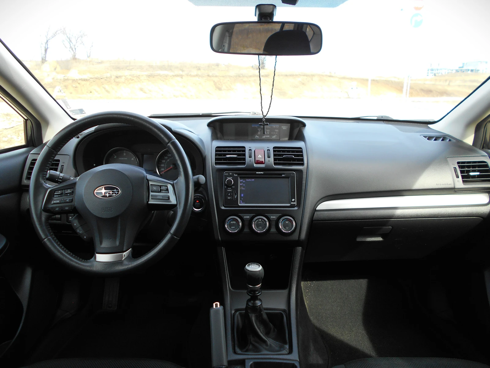 Subaru XV 4x4 * ТОП Оборудване * Ревизиран двигател, снимка 10 - Автомобили и джипове - 53787016